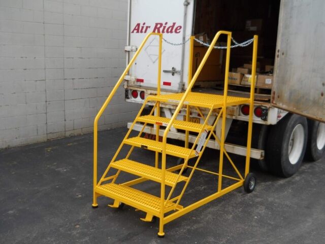 Semi-trailer truck access rolling ladder EGA Products