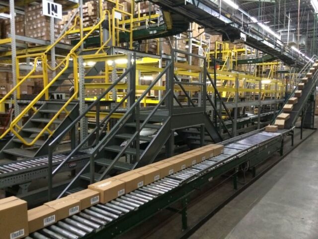 Conveyor Stair Crossover